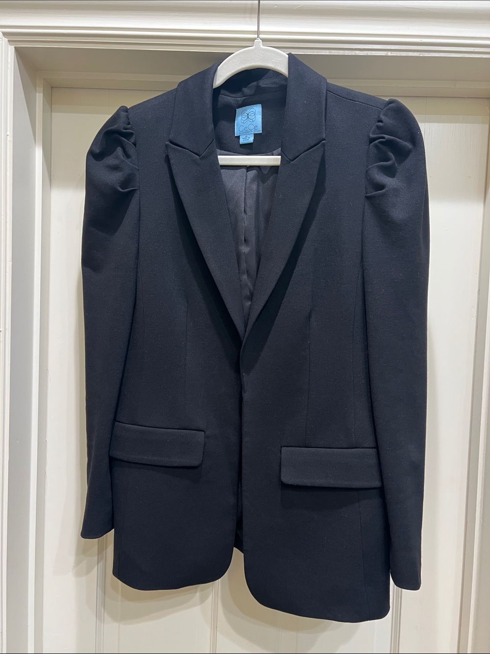 CeCe Black Puff Shoulder Tailored Blazer